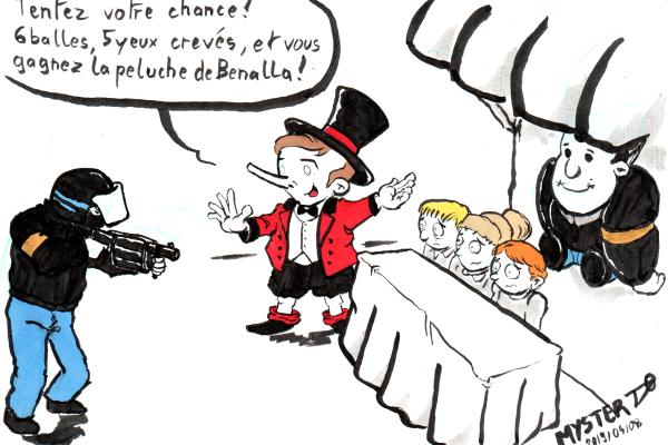 Macron, tenant un stand de tir au LBD : "Tentez votre chance : 6 balles, 5 yeux crevés, et vous remportez une peluche de Benalla !"